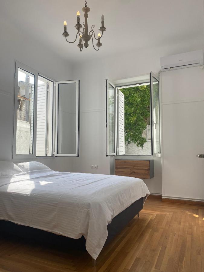 Modern 3Br Maisonette With Garden 10 Min From Acropolis 아테네 외부 사진